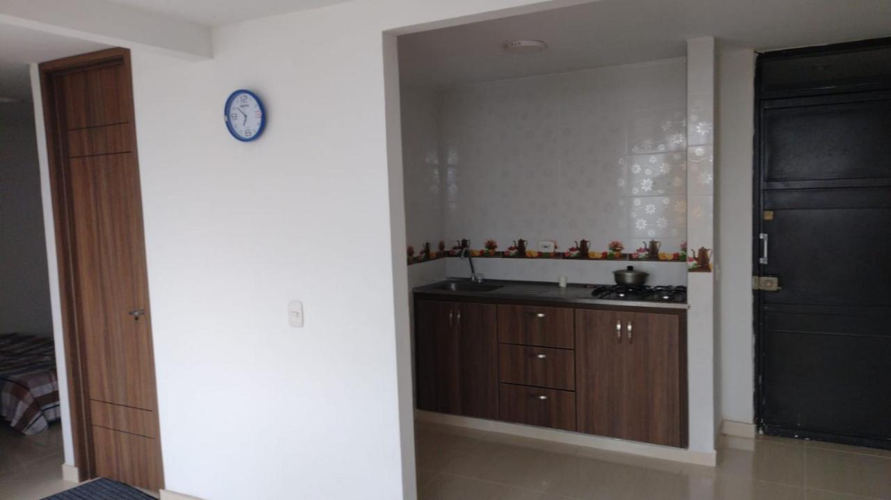 Comodo Apartamento, Hacienda Penaliza - *