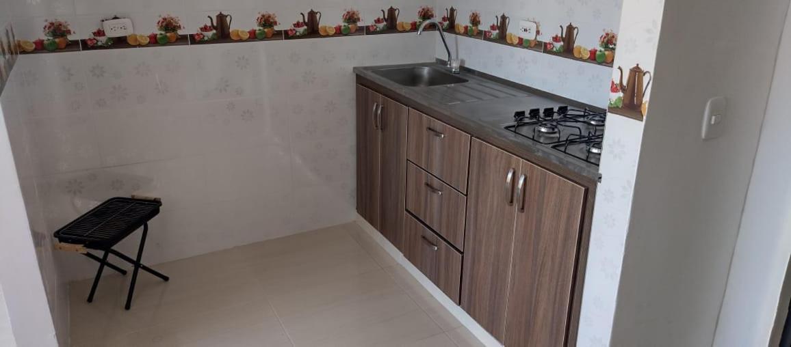 Comodo Apartamento, Hacienda Penaliza - * Ricaurte