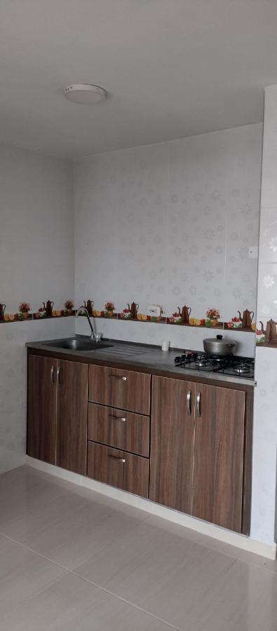 Comodo Apartamento, Hacienda Penaliza - * Ricaurte